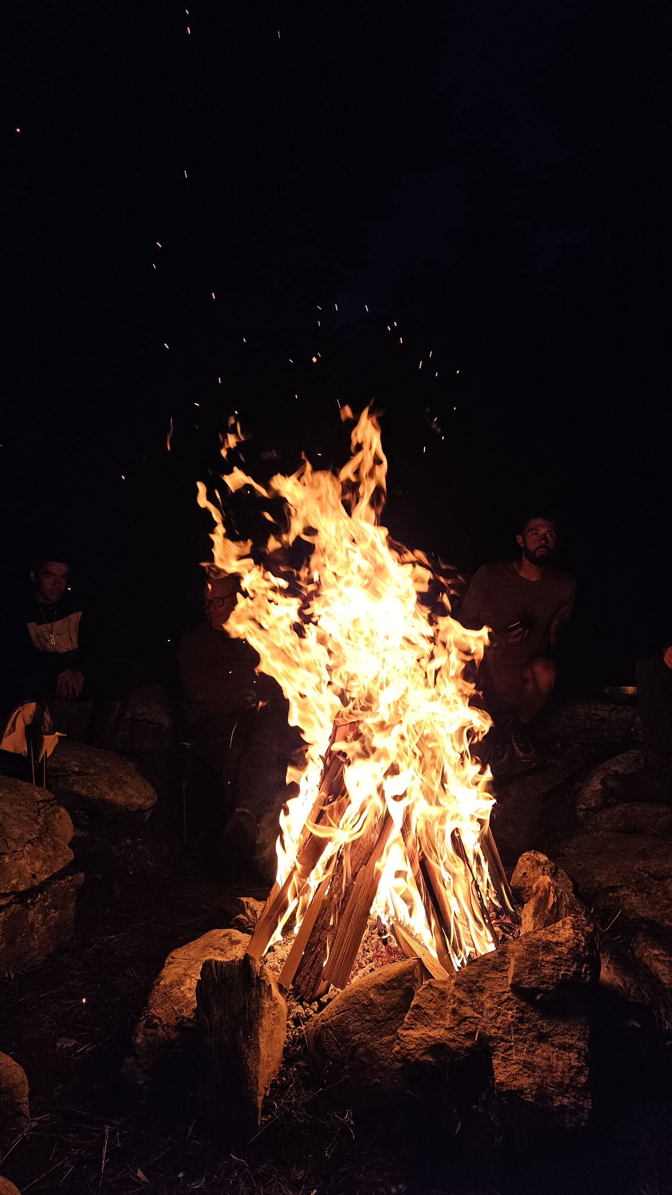 Gemütliches Lagerfeuer